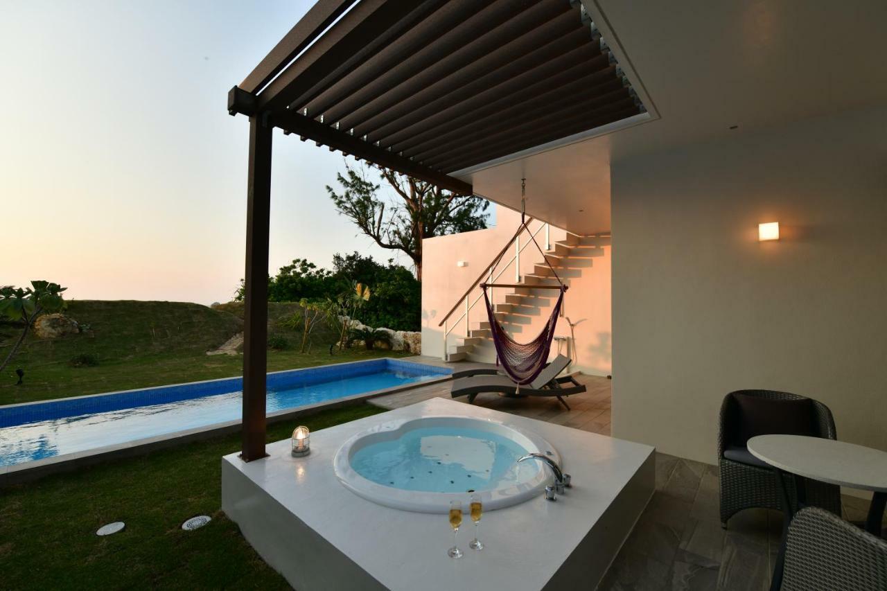 Feliz Villa Suite Irabujima Sawada Miyakojima  ภายนอก รูปภาพ